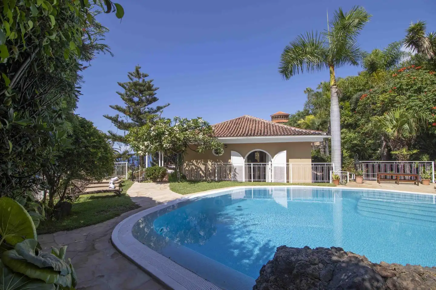 Piscina de Casa adosada en venda en Santa Úrsula amb Jardí privat, Terrassa i Piscina