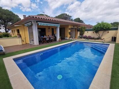 Swimming pool of House or chalet for sale in L'Escala  with Air Conditioner and Swimming Pool