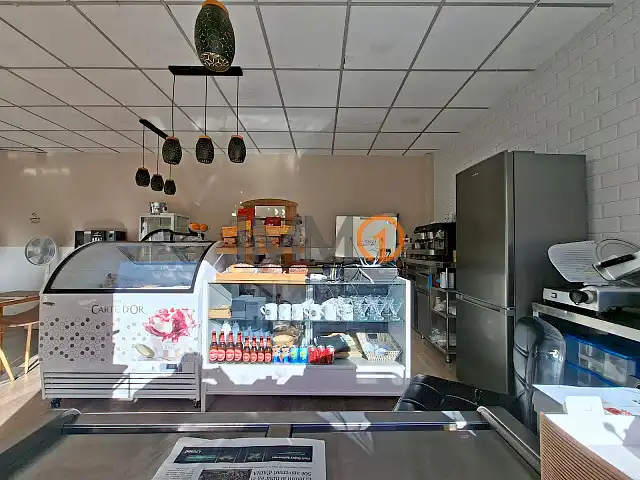 Local comercial en traspàs a Centro, imagen 3