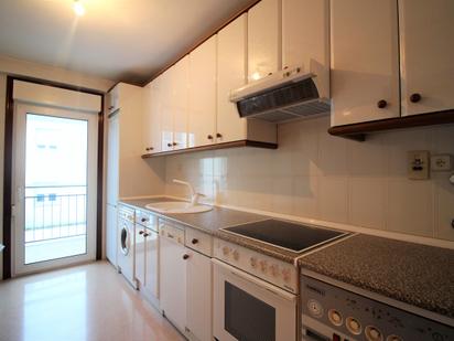 Kitchen of Flat for sale in Sabiñánigo  with Terrace