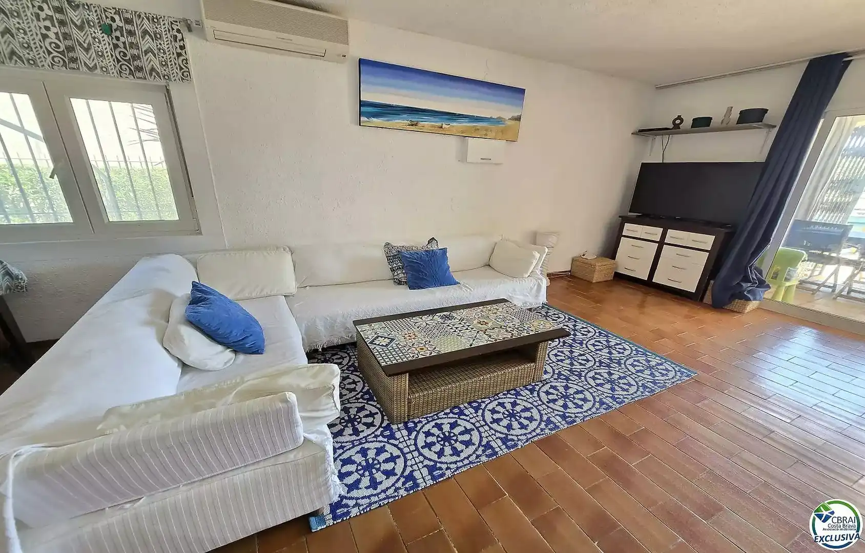 Sala de estar de Piso en venta en Empuriabrava con Aire acondicionado, Jardín privado y Amueblado