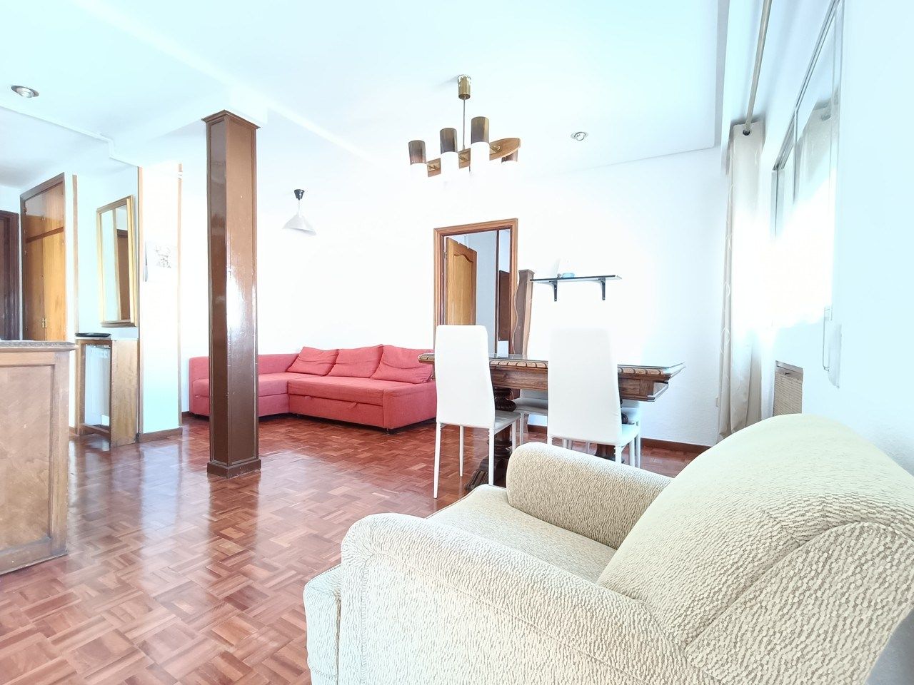 Sala d'estar de Pis de lloguer en  Madrid Capital amb Aire condicionat, Calefacció i Parquet