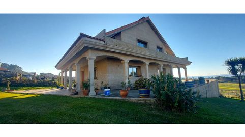 Photo 2 of Houses for sale in Lugar Salgueiro Do Mato, Noalla, Sanxenxo