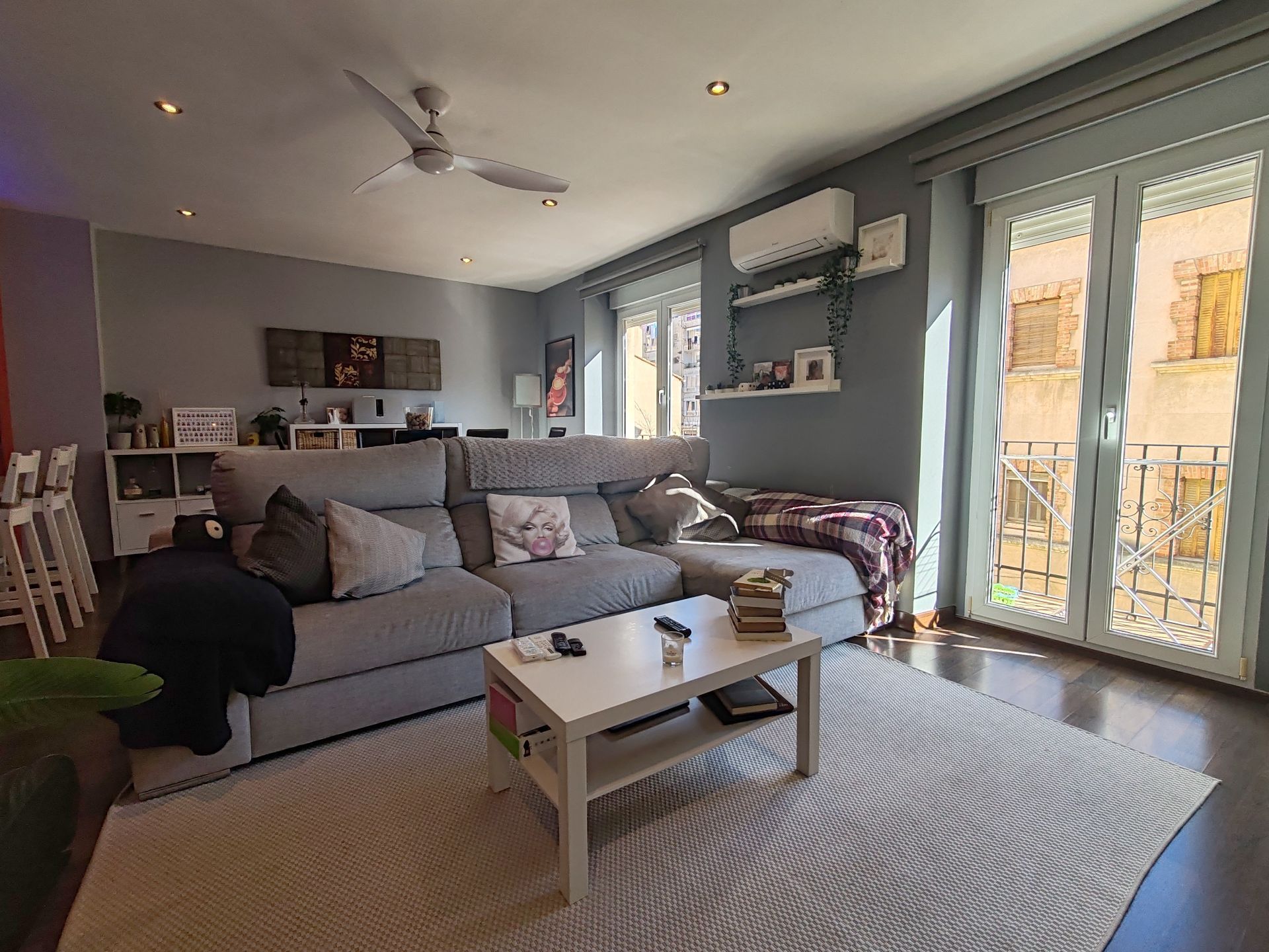 Living room of Flat for sale in Alcoy / Alcoi  with Air Conditioner, Storage room and Furnished