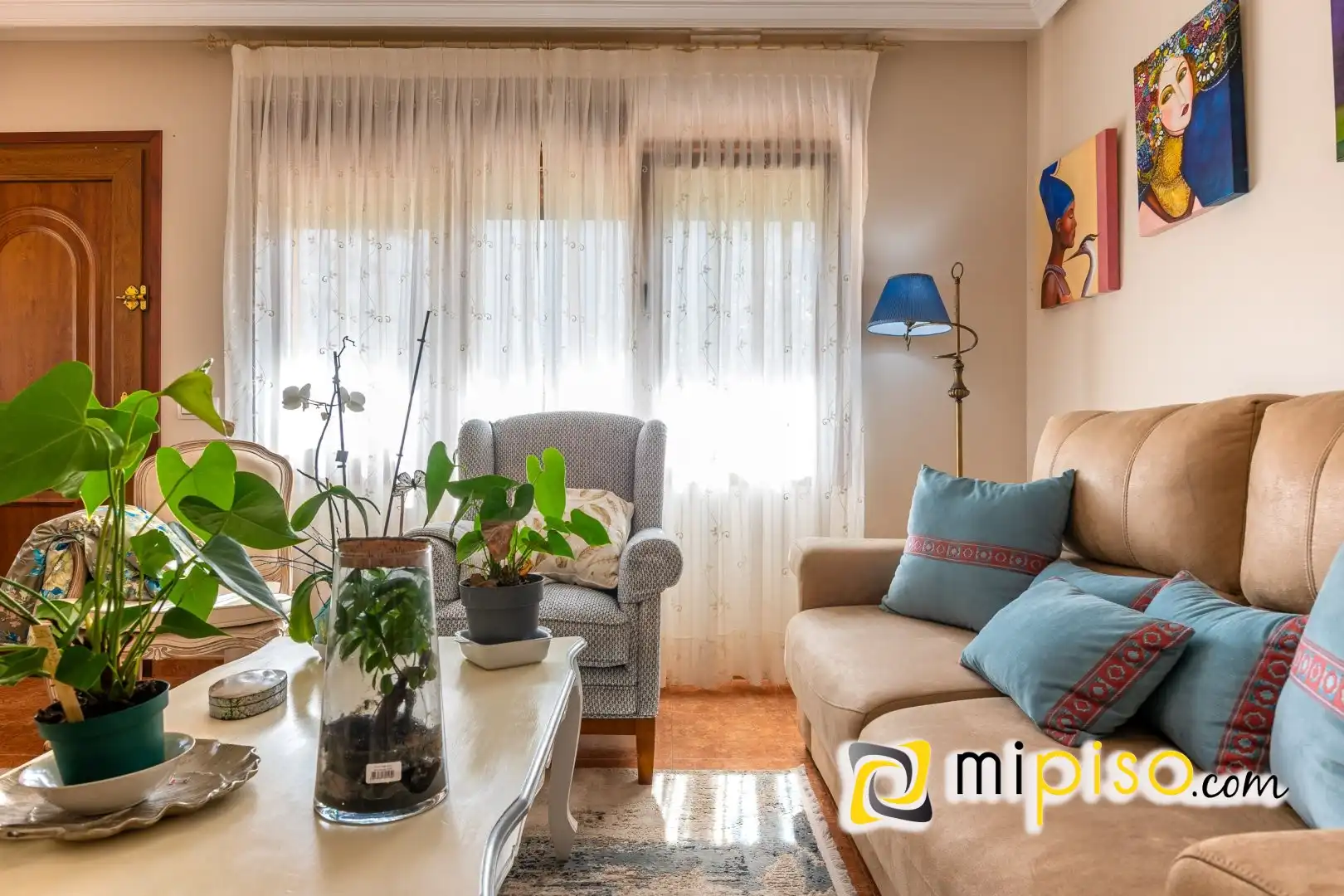 Sala de estar de Casa o chalet en venta en Laredo con Calefacción y Jardín privado