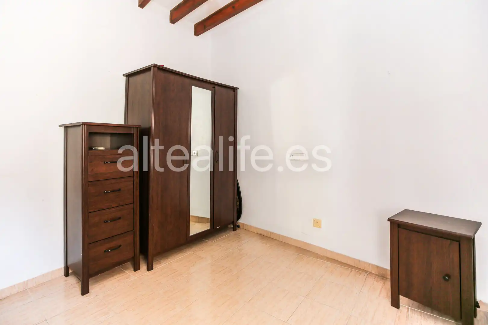 Habitación de Casa adosada en venta en Polop con Aire acondicionado, Trastero y Balcón