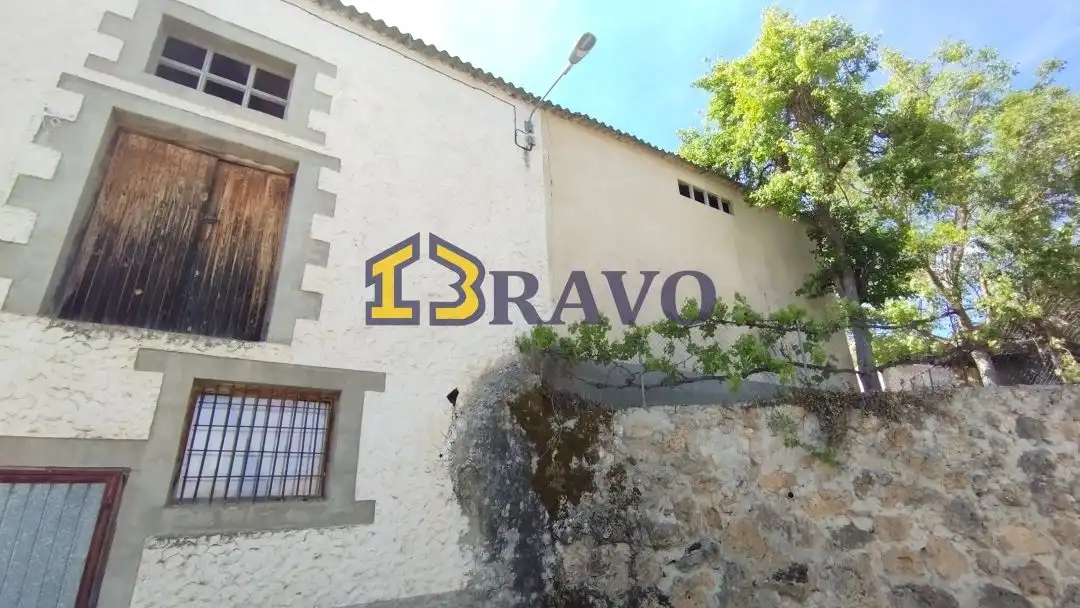 Exterior view of Industrial buildings for sale in Medina de Pomar