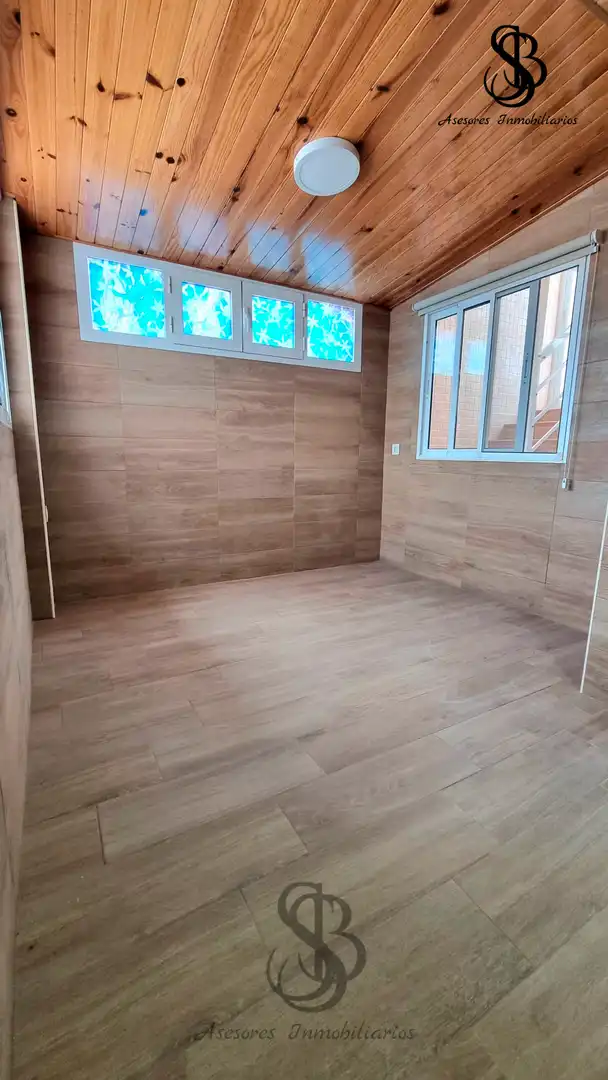Habitación de Casa adosada en venta en Sant Joan d'Alacant con Aire acondicionado, Calefacción y Parquet