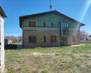 Exterior view of House or chalet for sale in Valdestillas  with Heating and Terrace