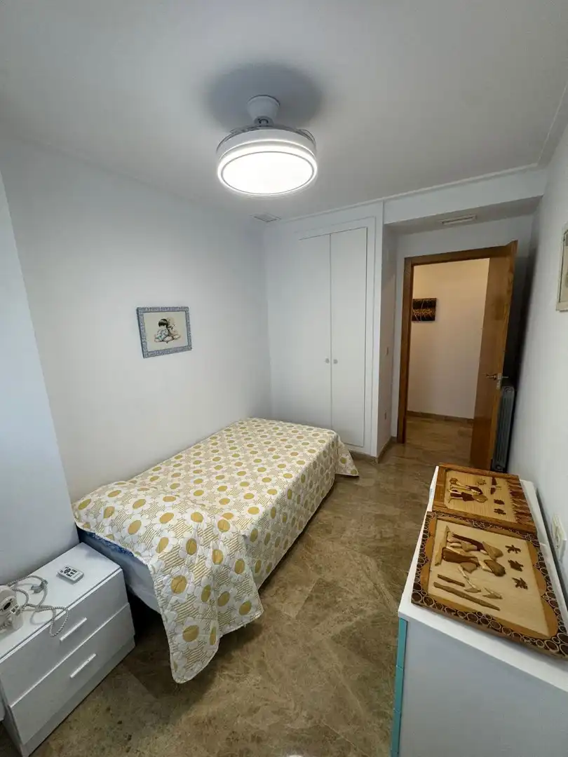 Bedroom of Apartments for rent in Torrent  with Storage room, Swimming Pool and Furnished