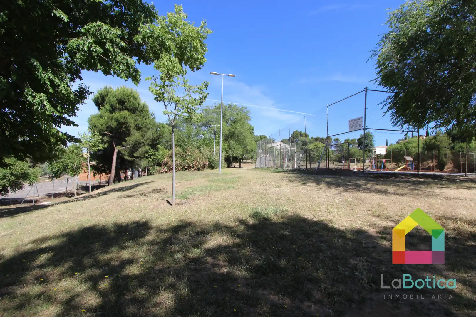Piso en venta en Olías del Rey con Aire acondicionado, Calefacción y Terraza
