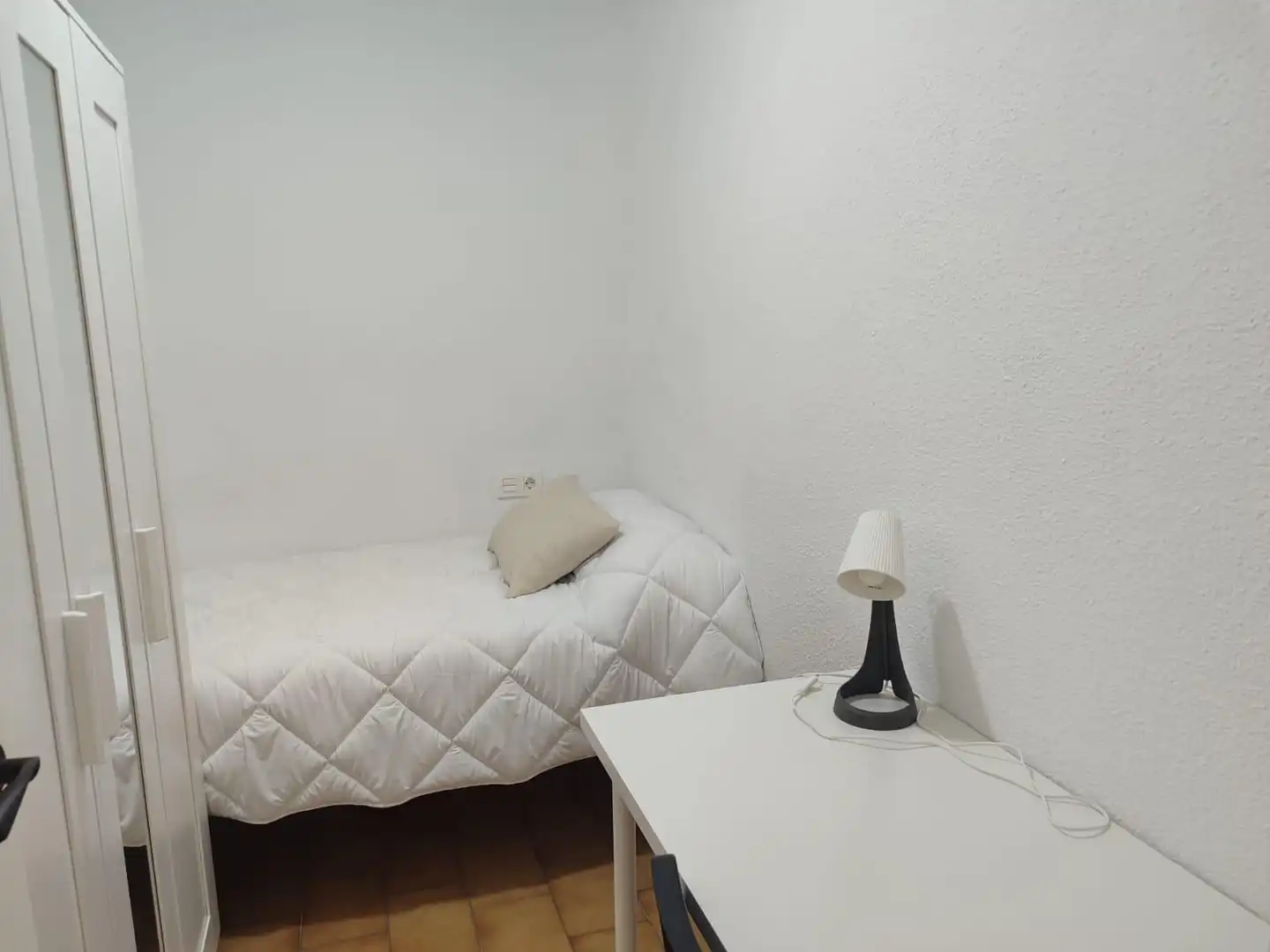 Piso con terraza en alquiler en Chana, imagen 6