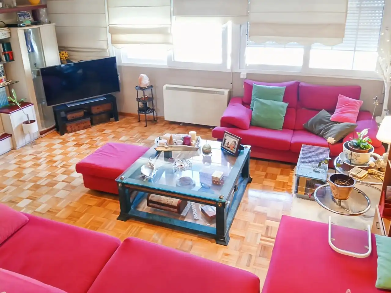 Sala de estar de Dúplex en venta en Rivas-Vaciamadrid con Aire acondicionado, Calefacción y Parquet