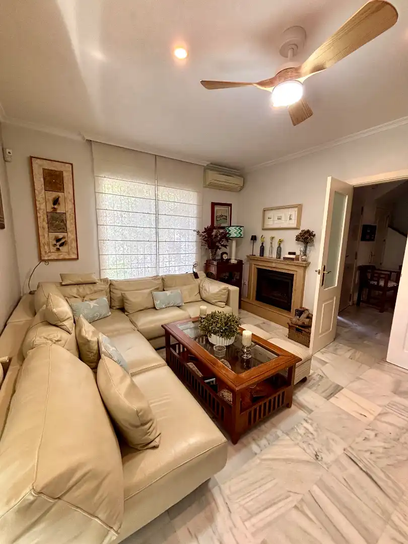 Villa mit Terrasse zum Verkauf in Vistahermosa - Fuentebravía, imagen 13