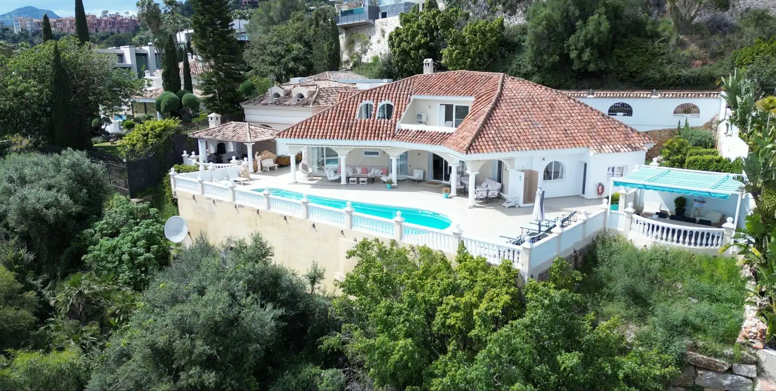 Chalet con piscina en venta en La Quinta, imagen 29