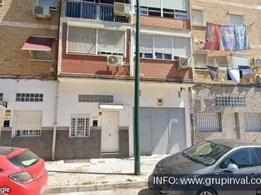 Pis en venda a AVENIDA ANTONIO GAUDI 22