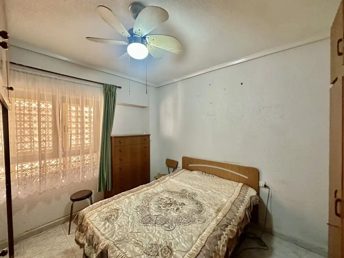 Schlafzimmer von Wohnungen zum Verkauf in Santa Pola mit Heizung, Terrasse und Abstellraum