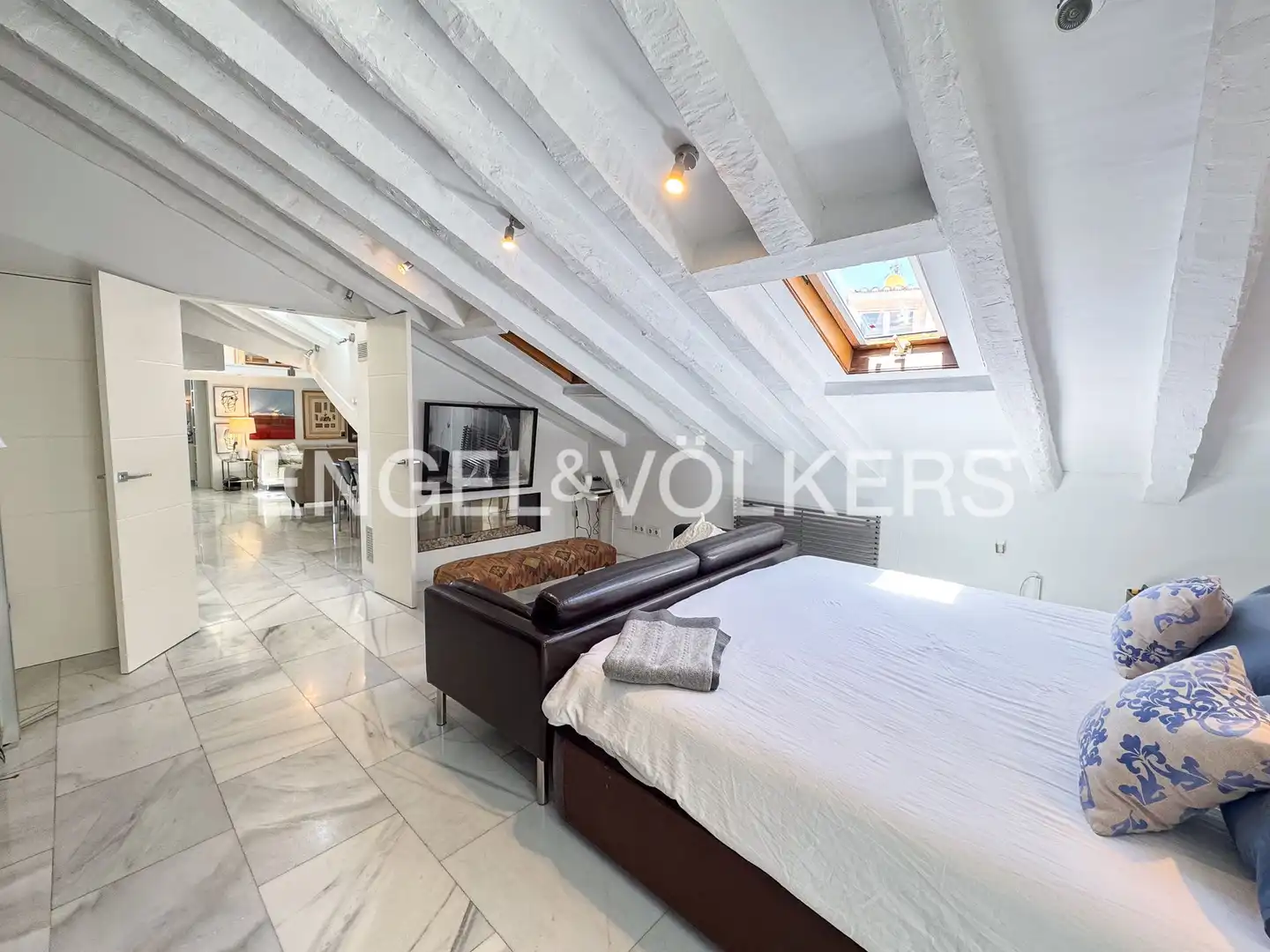 Flat for rent in Madrid  with Air Conditioner, Heating and Terrace