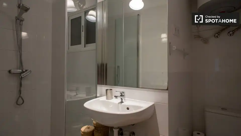Room in Barri Gòtic