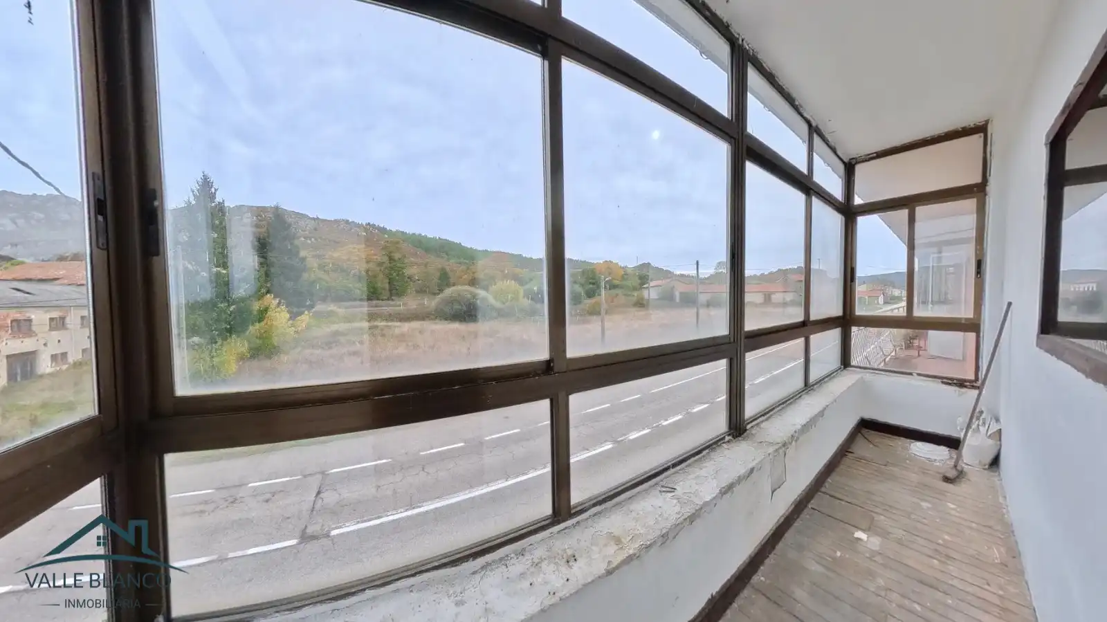 Haus oder Chalet zum Verkauf in Valle de Valdebezana