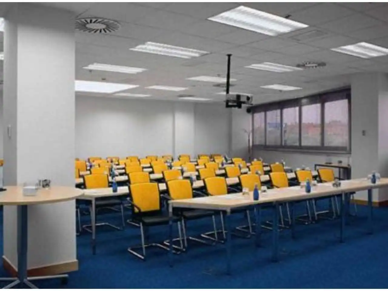 Office for rent in Madrid  with Heating