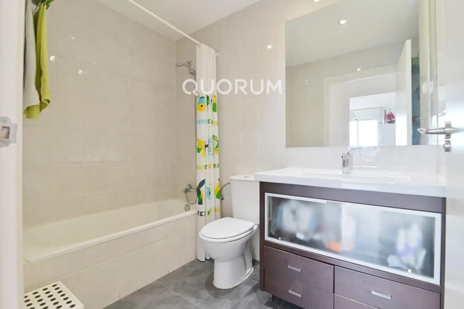 Baño de Piso en venta en Getxo  con Calefacción y Trastero