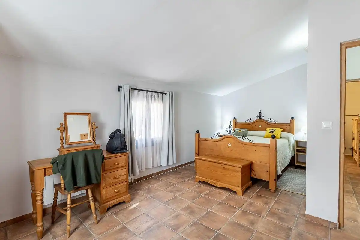 Dormitori de Casa o xalet en venda en Arenas del Rey amb Calefacció i Terrassa