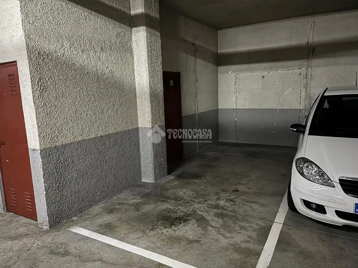 Parcheggio in vendita a Alisal - San Román