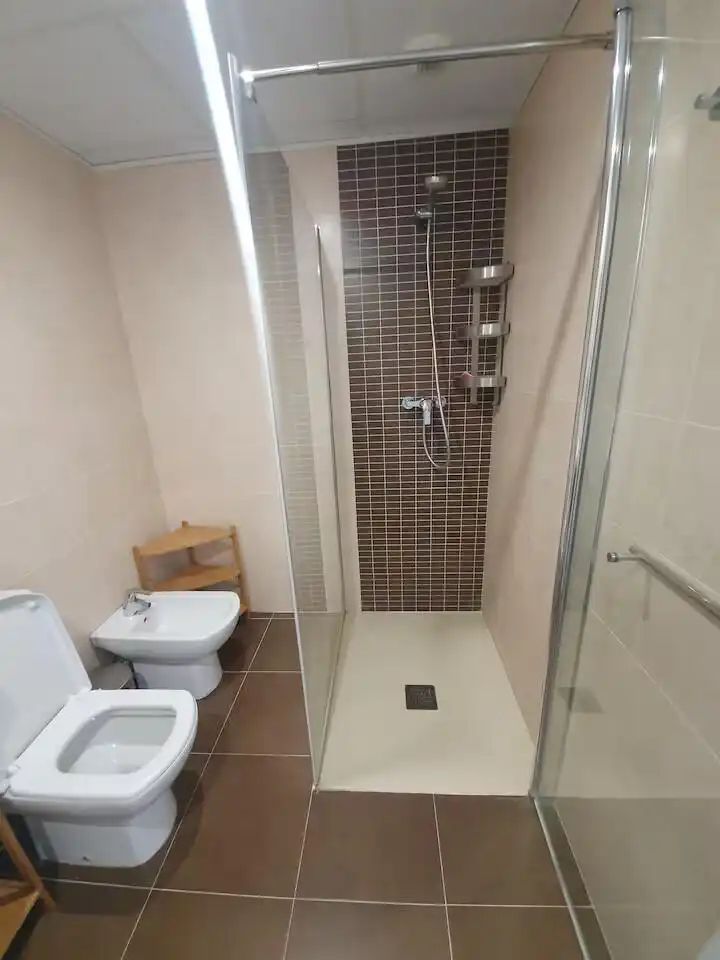 Badezimmer von Wohnung zur Miete in Retiro