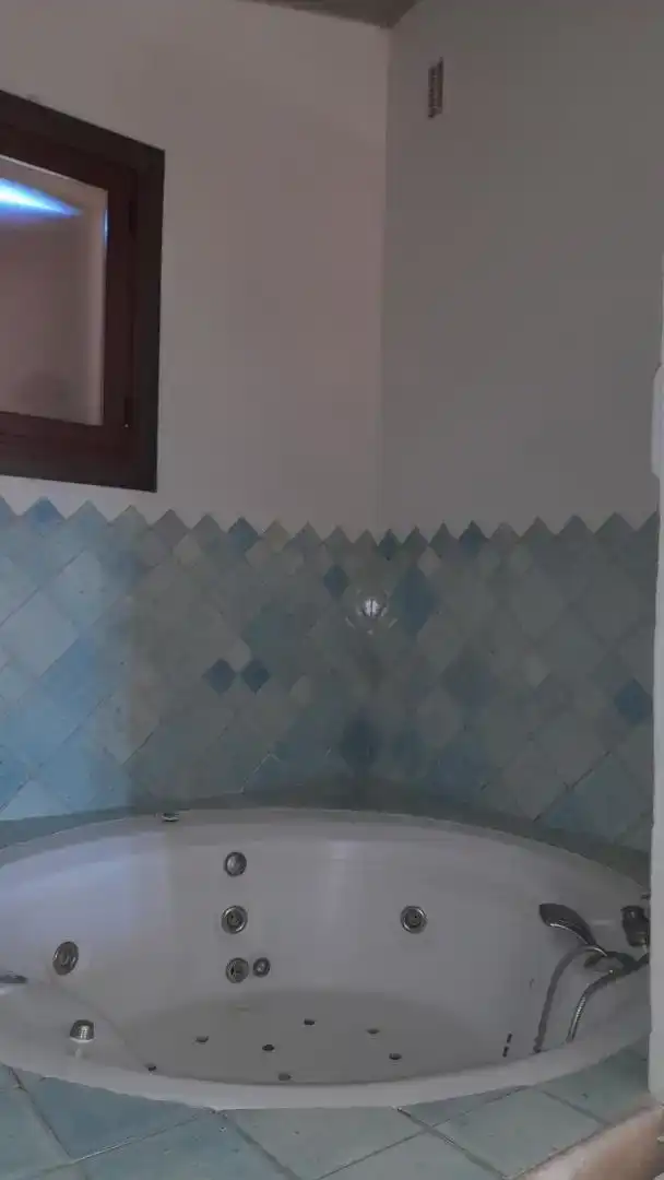 Baño de Finca rústica en venta en Cuenca con Aire acondicionado, Jardín privado y Parquet