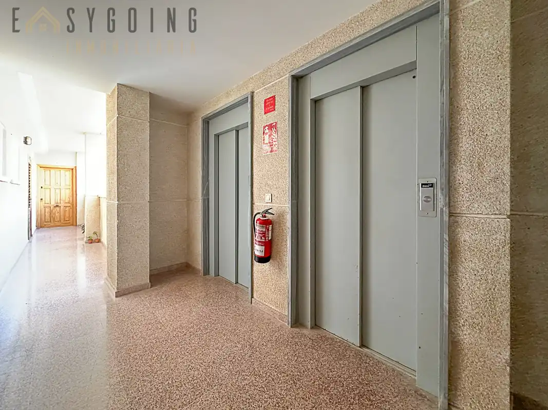 Appartement compact avec piscine à vendre à Calle Málaga, imagen 24