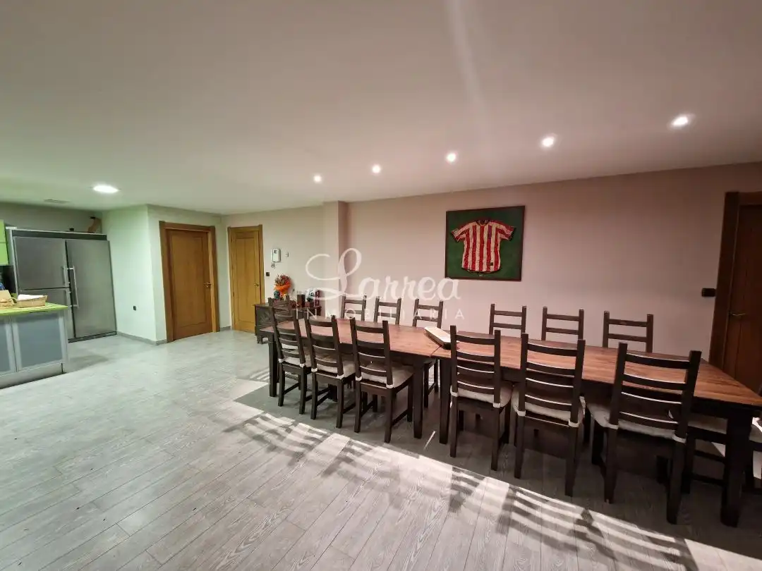 Detached homes for sale in Areatza  with Heating, Private garden and Storage room