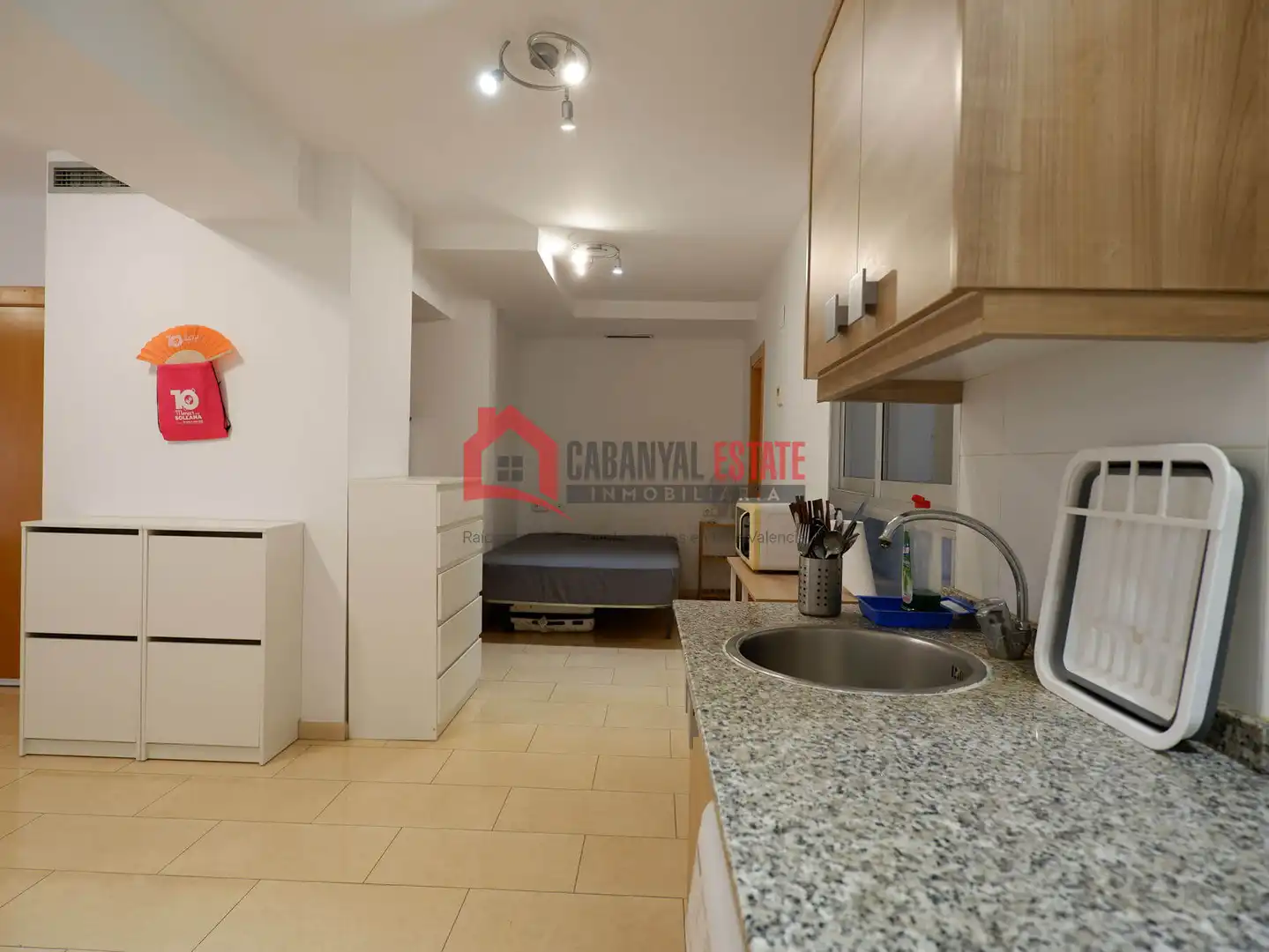 Estudio de alquiler en Valencia con Aire acondicionado, Amueblado y Balcón