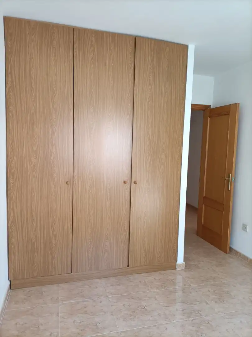 Habitación de Casa adosada en venta en Segorbe con Calefacción, Terraza y Balcón
