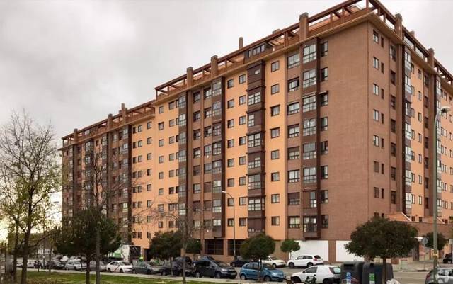 Piso en Venta en Palomeras Sureste