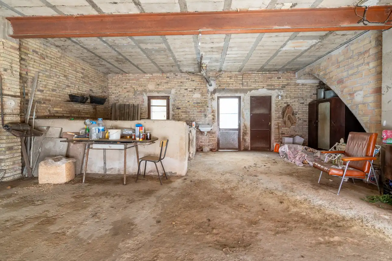 Houses for sale in Tortosa  with Heating, Terrace and Furnished