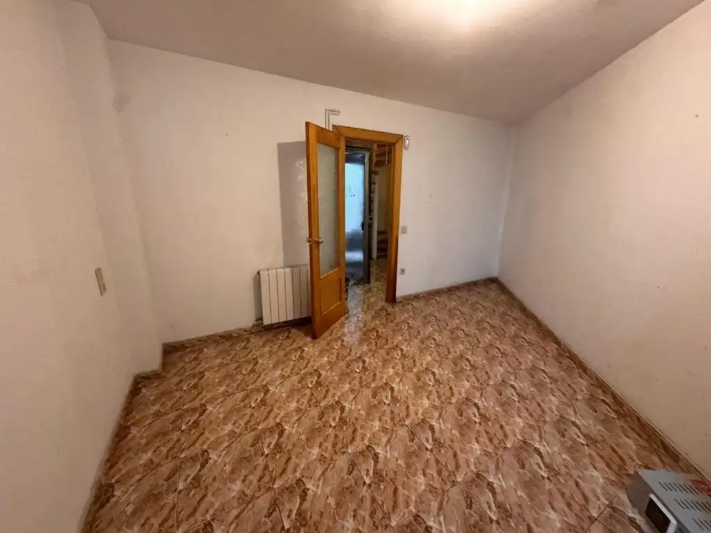 Wohnung zum Verkauf in Blanes mit Heizung, Privatgarten und Balkon