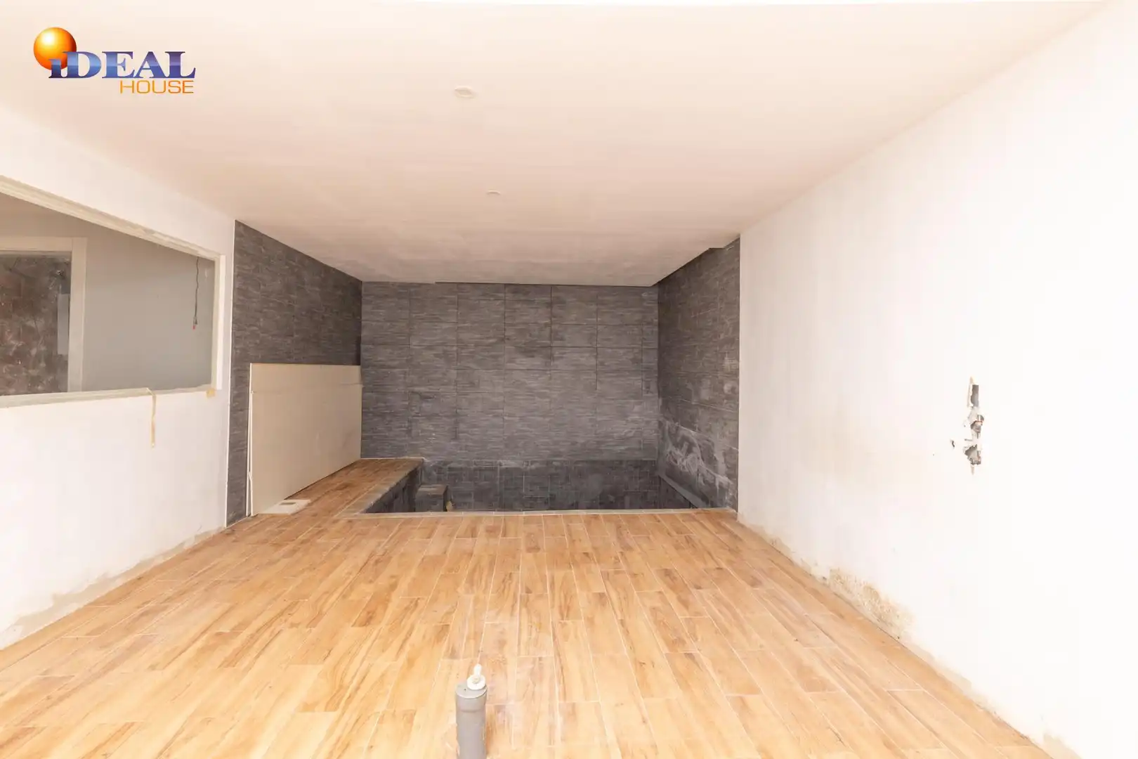 Detached house with terrace for sale in Calle Puntal de las Siete Lagunas 18, imagen 48