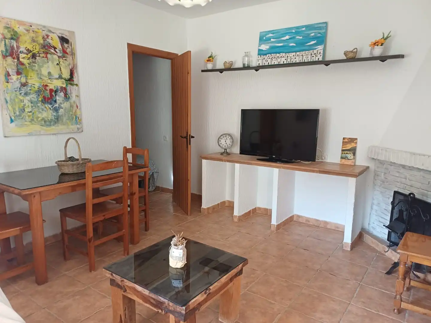 Wohnzimmer von Country house zur Miete in Vejer de la Frontera mit Klimaanlage, Privatgarten und Möbliert