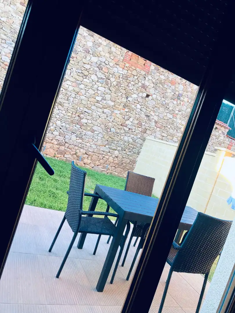 Terrassa de Casa o xalet en venda en Vegaquemada amb Calefacció, Jardí privat i Balcó
