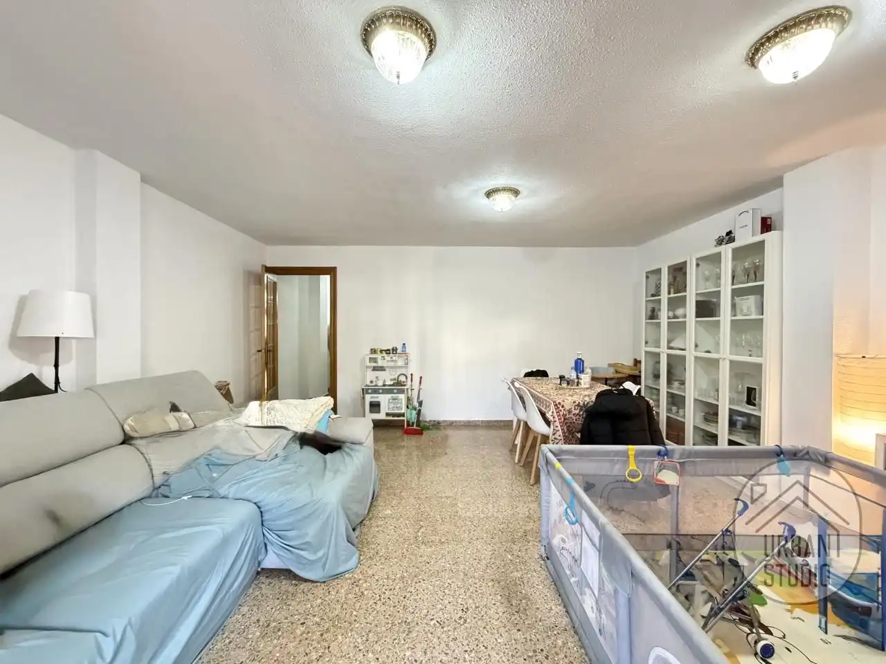 Piso en venta en Alicante / Alacant con Terraza