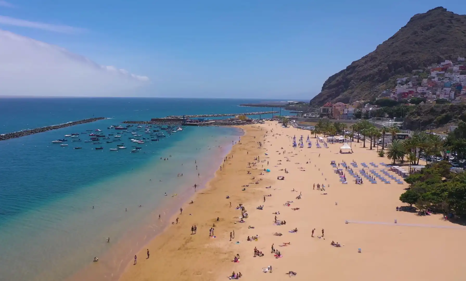 Exterior view of Apartments for rent in Santa Cruz de Tenerife  with Air Conditioner, Furnished and Oven