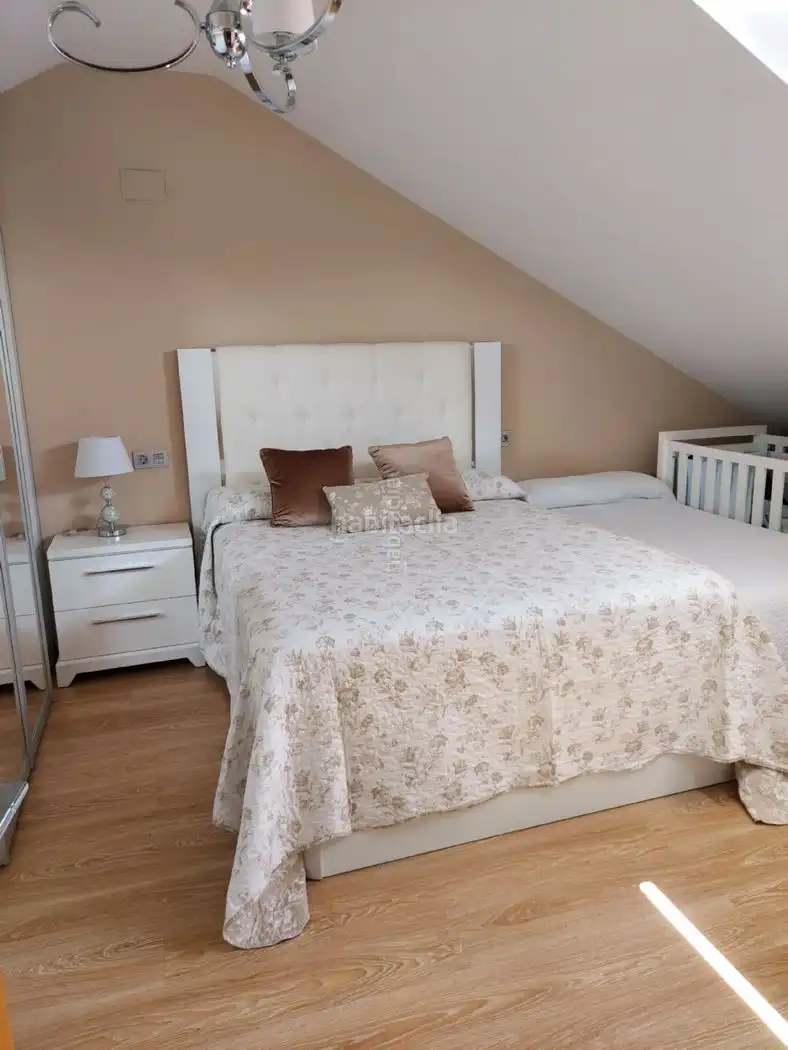 Dúplex con ascensor en venta en Calle Áurea Galindo 32, imagen 9