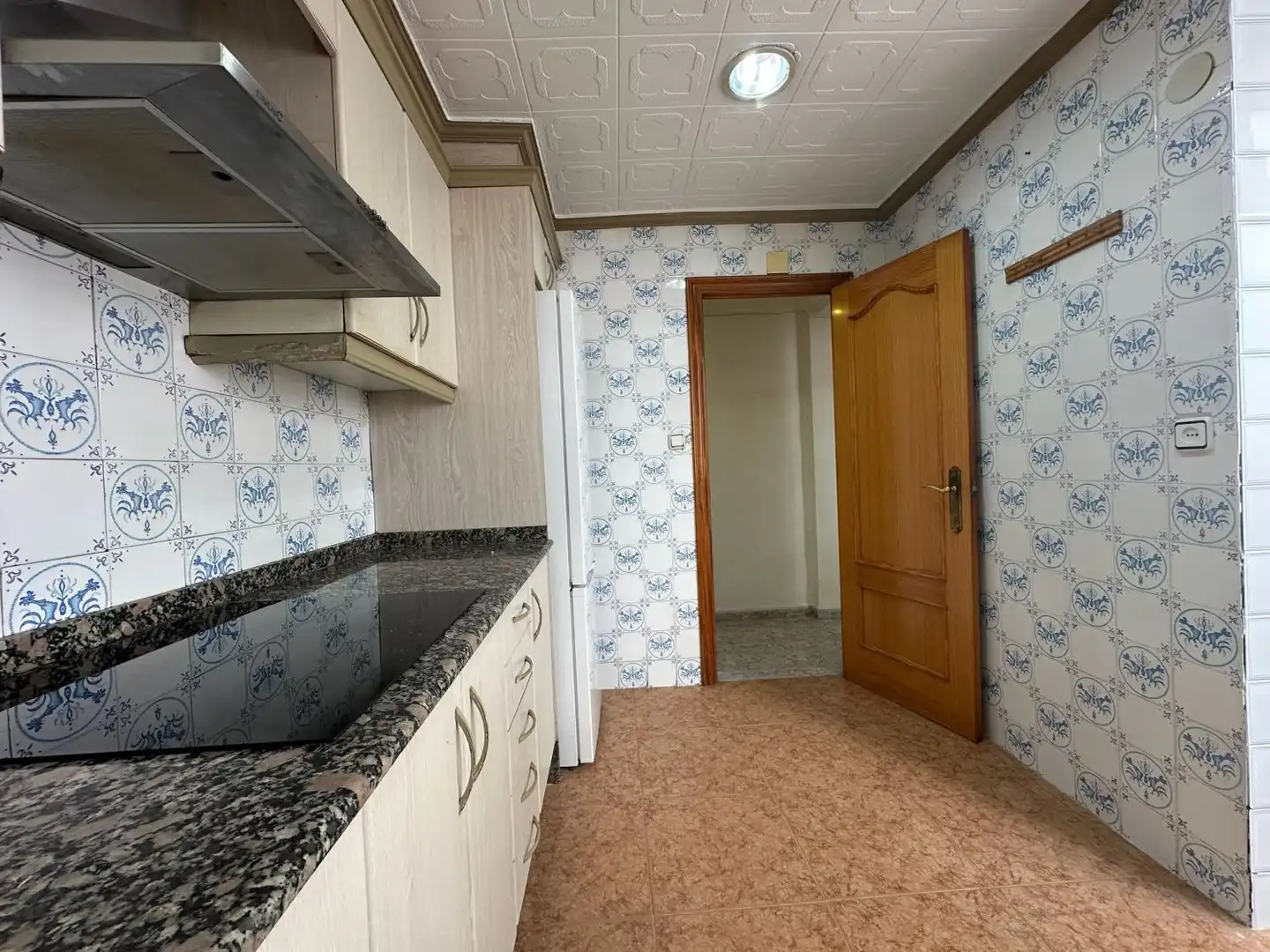 Kitchen of Flat for sale in Torrent  with Air Conditioner and Balcony