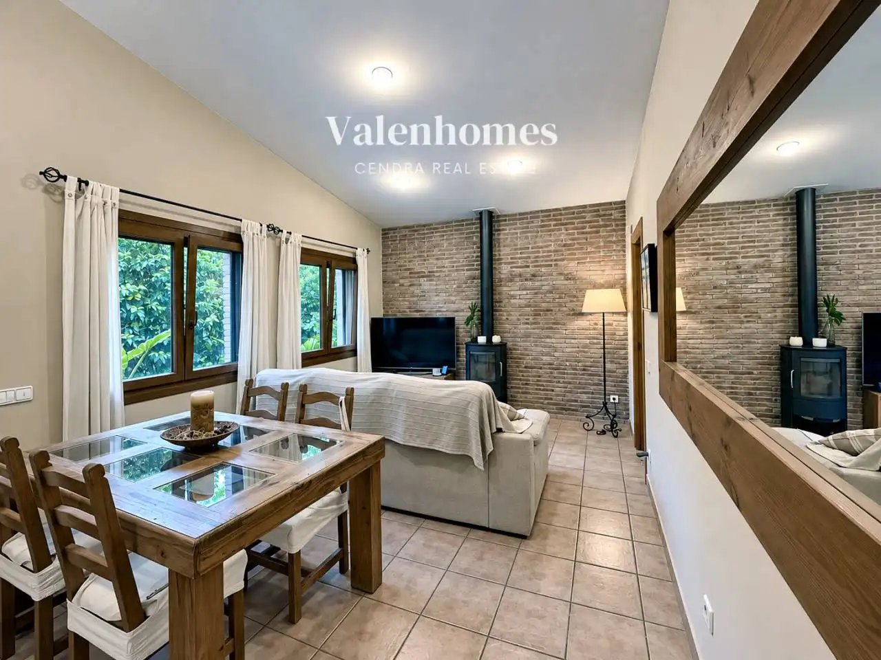 Vista exterior de Casa o chalet en venta en Molins de Rei, Barcelona