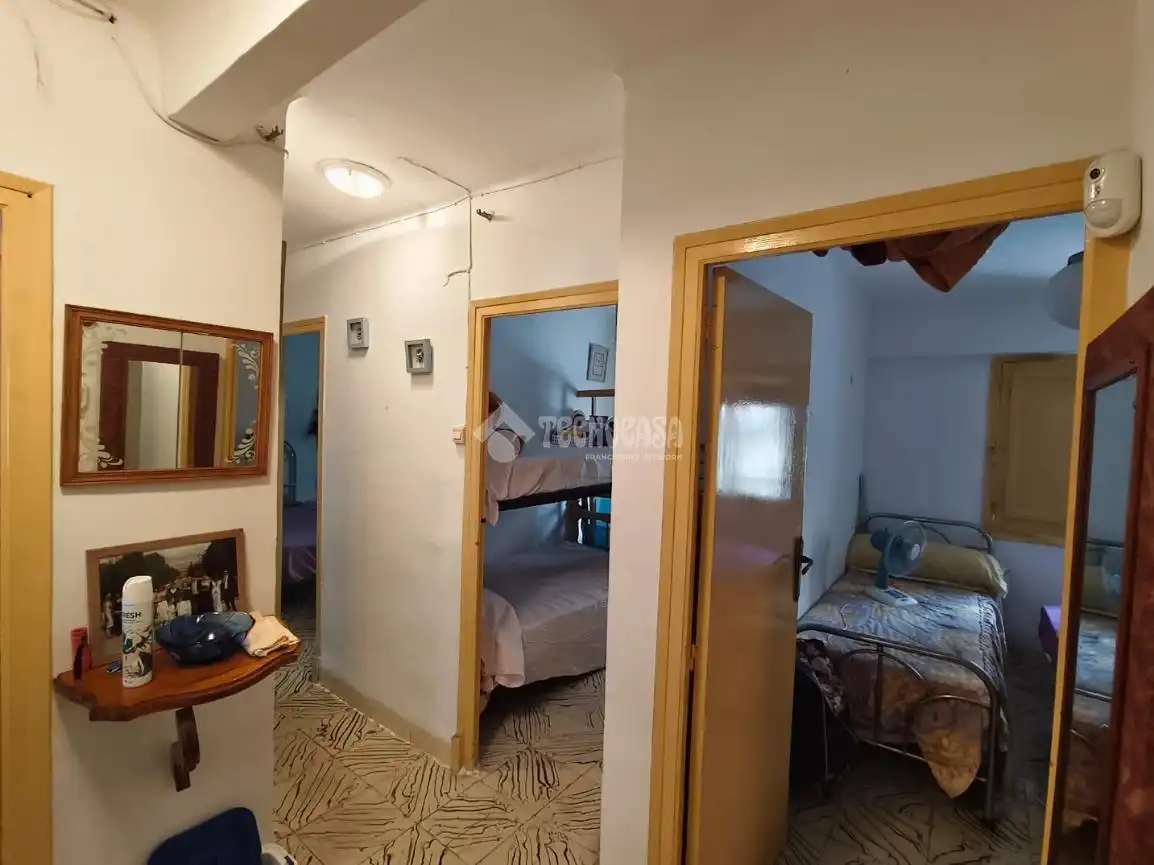 Piso en venta en Alicante / Alacant con Balcón