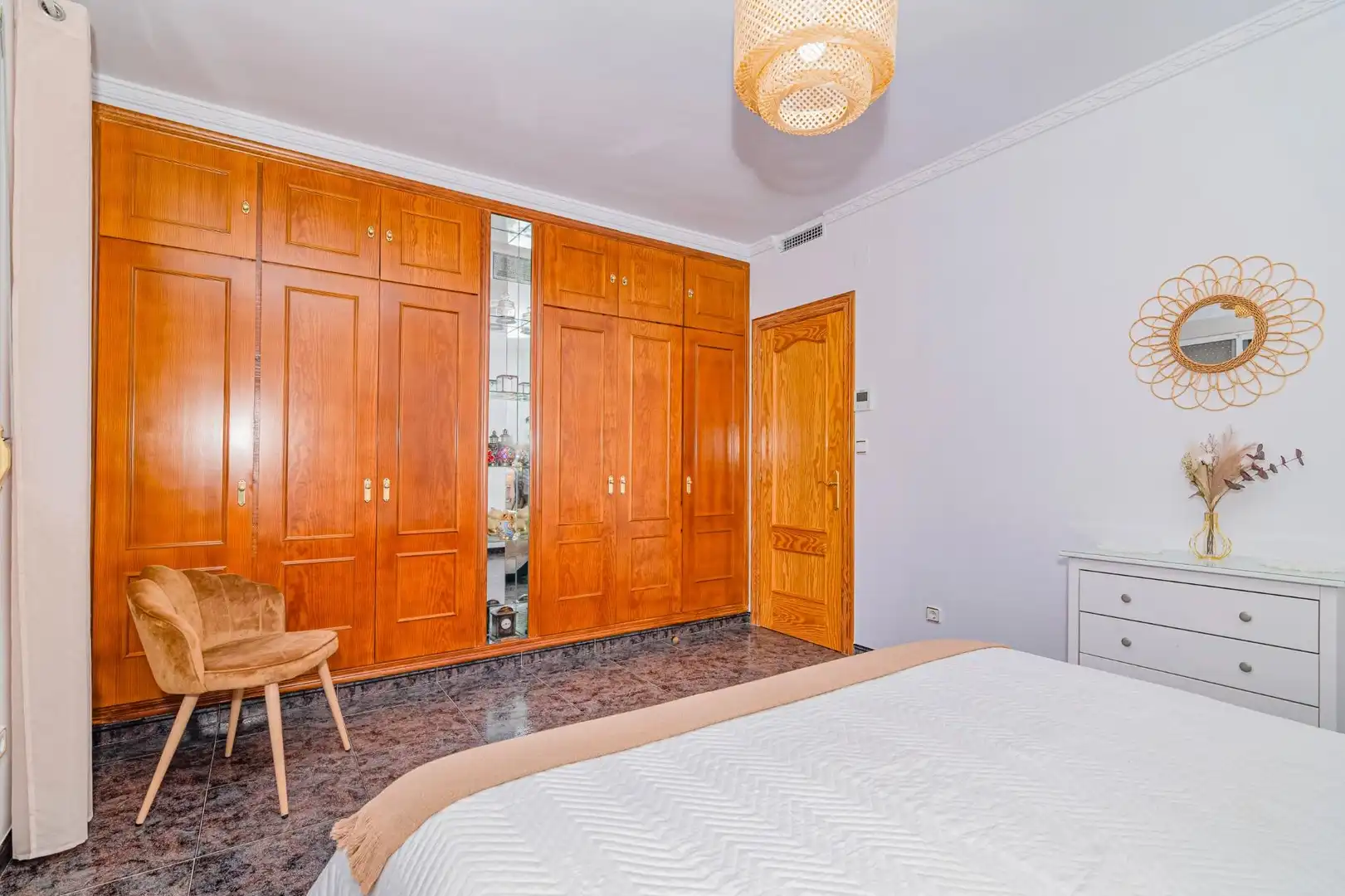 Dormitori de Casa o xalet en venda en Órgiva amb Aire condicionat, Calefacció i Jardí privat