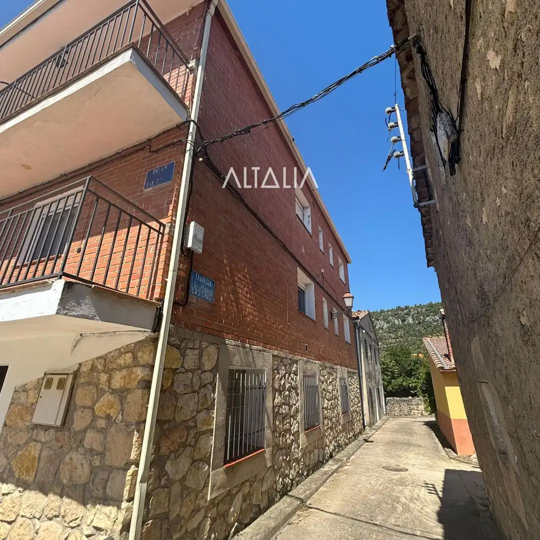 Exterior view of Flat for sale in Poyatos  with Terrace