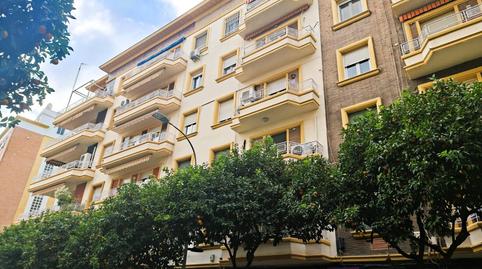 Foto 2 de Piso en venta en Calle Ventura de la Vega, La Buhaira, Sevilla