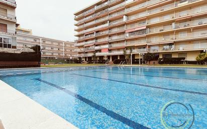 Swimming pool of Flat for sale in Malgrat de Mar  with Terrace, Swimming Pool and Balcony